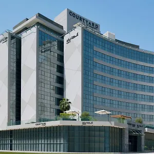 4* ホテル Courtyard By Marriott World Trade Centre,